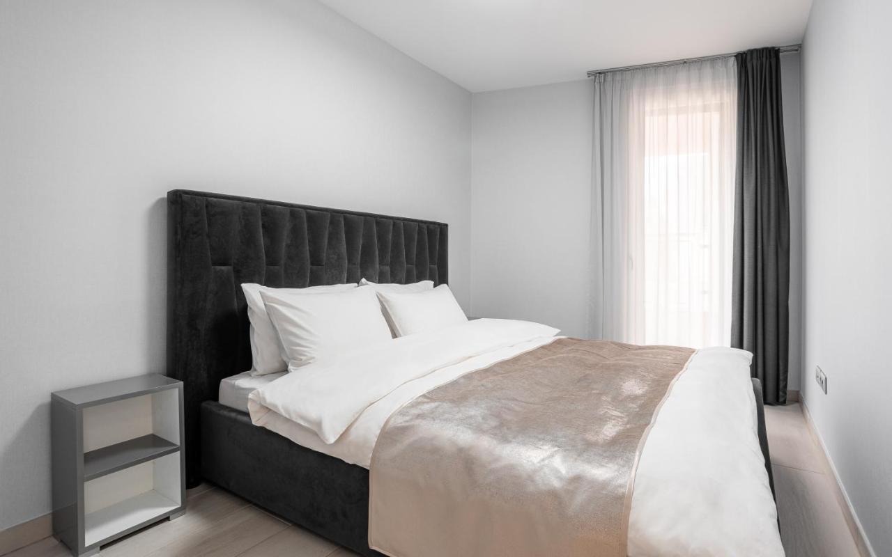 Avand Apartments เดเบรตเซน ภายนอก รูปภาพ